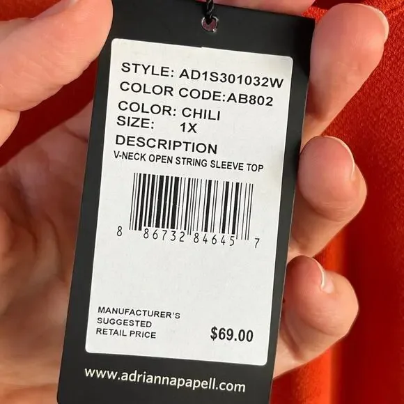 Adrianna Papell V-Neck Open String Sleeve Top Color Chili Size 1X. NEW - Picture 9 of 11